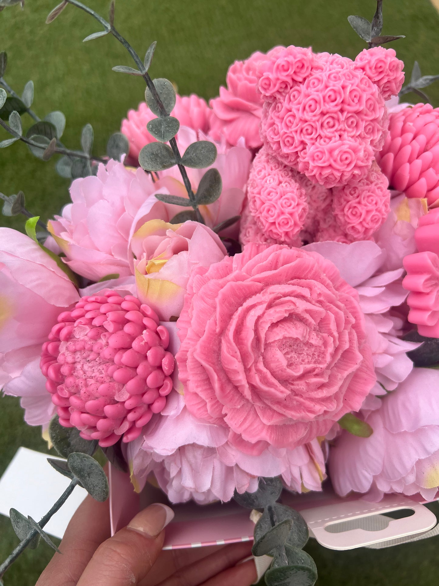 Flower & Wax Bouquet