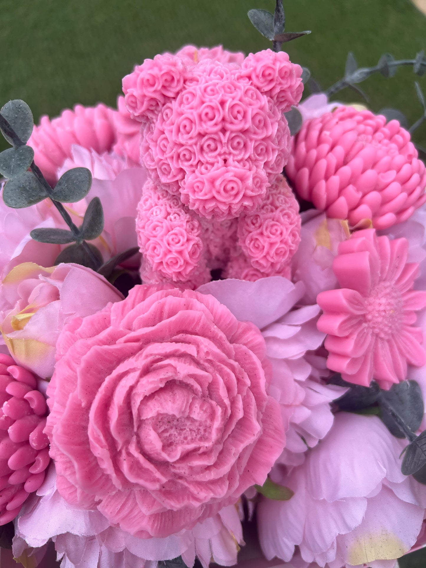 Flower & Wax Bouquet