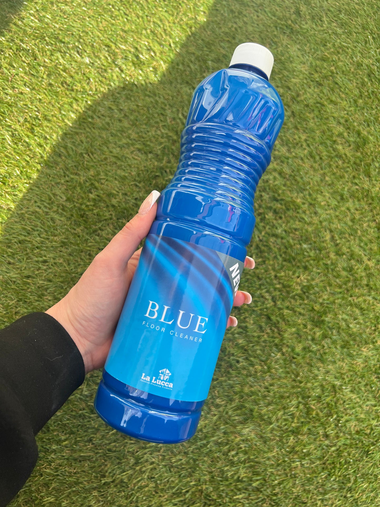 Blue Floor Cleaner