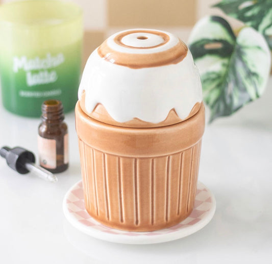 * Pre Order * Brunch Club Cinnamon Roll Wax Burner