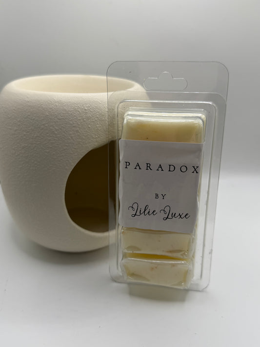 Paradox XL Luxe Clamshell