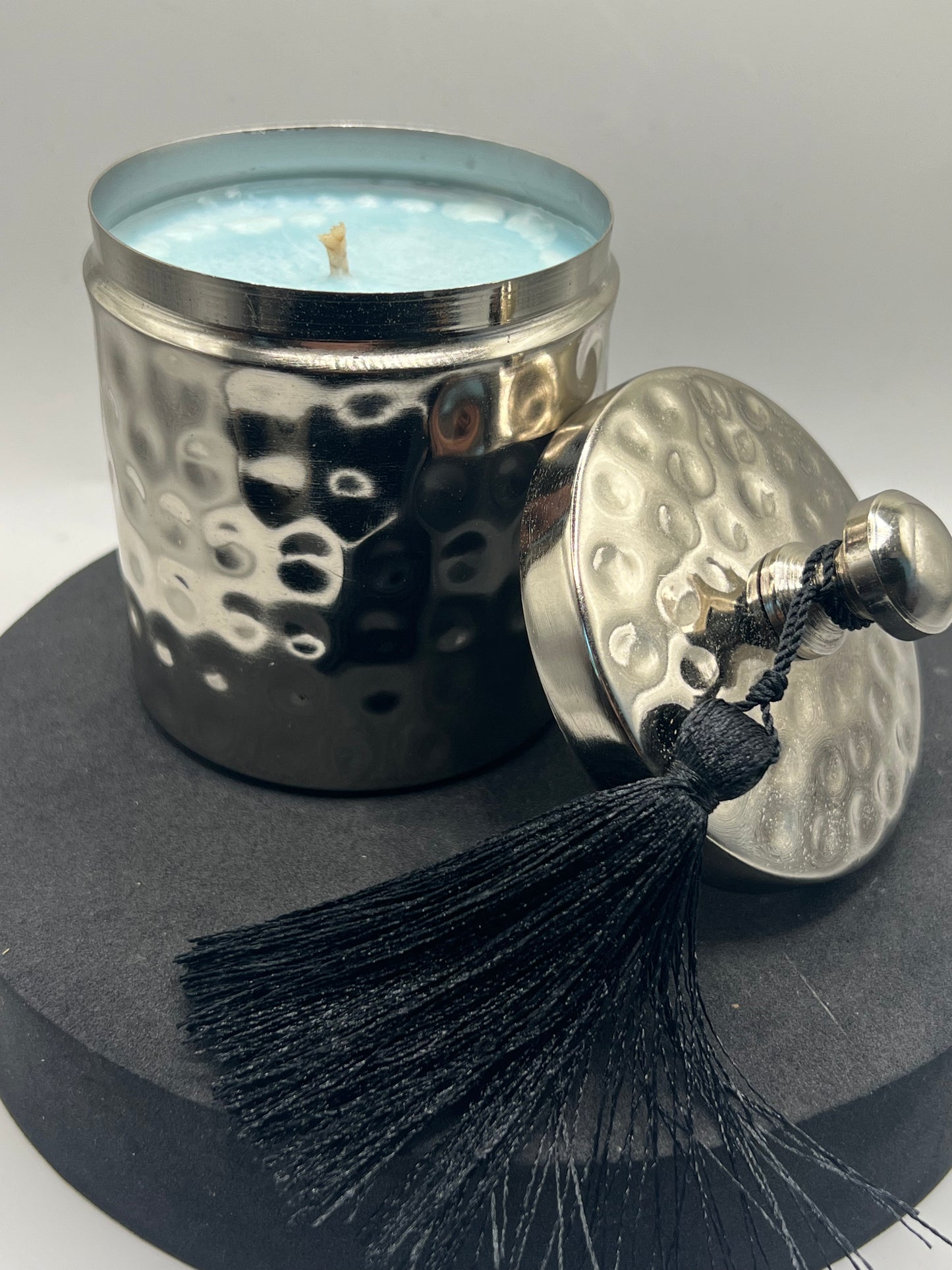 Hammered Silver Tassel Candle - Lenny Velvetised Spring Awakening - 230g