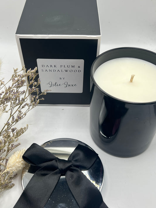 Lotti Dark Plum & Sandalwood 30cl Candle